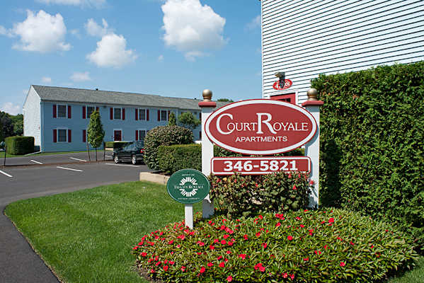 Court Royale Apartments property