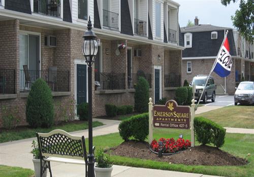 Emerson Square Apartments property