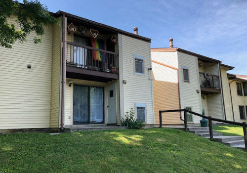 Roberts Gardens property