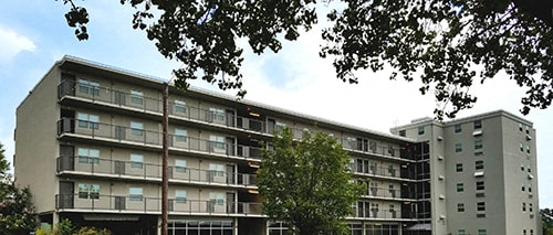 Deville Manor Apartments property