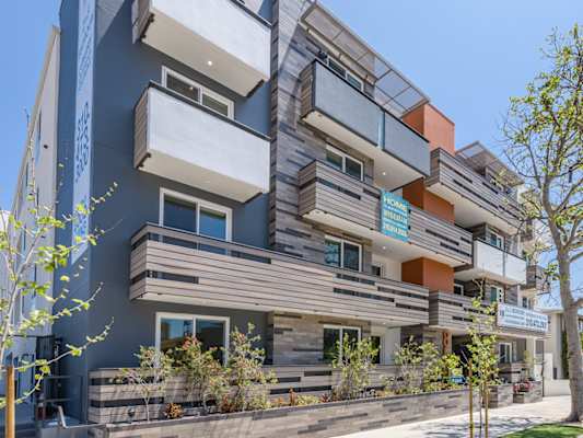 Wilcox Bea by Wiseman property