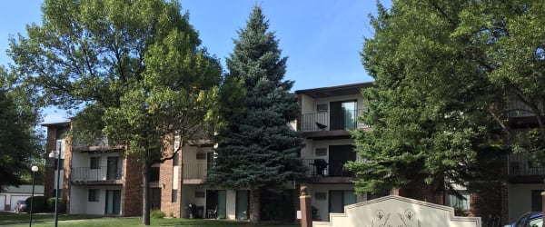 Ridgewood Apartments property