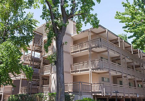 The Glens Apartments property