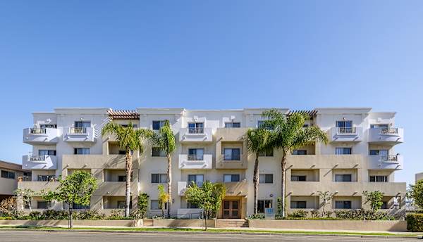 Armacost Manor by Wiseman property