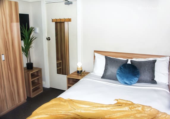 ume Potts Point property