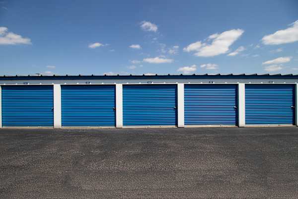 AI FOM Storage Solutions Calgary FL property