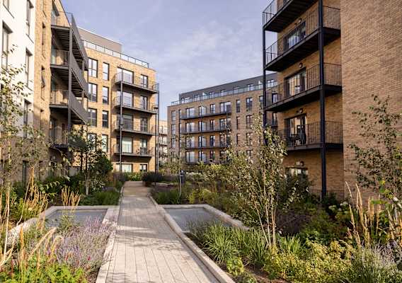 U Cityquarter property
