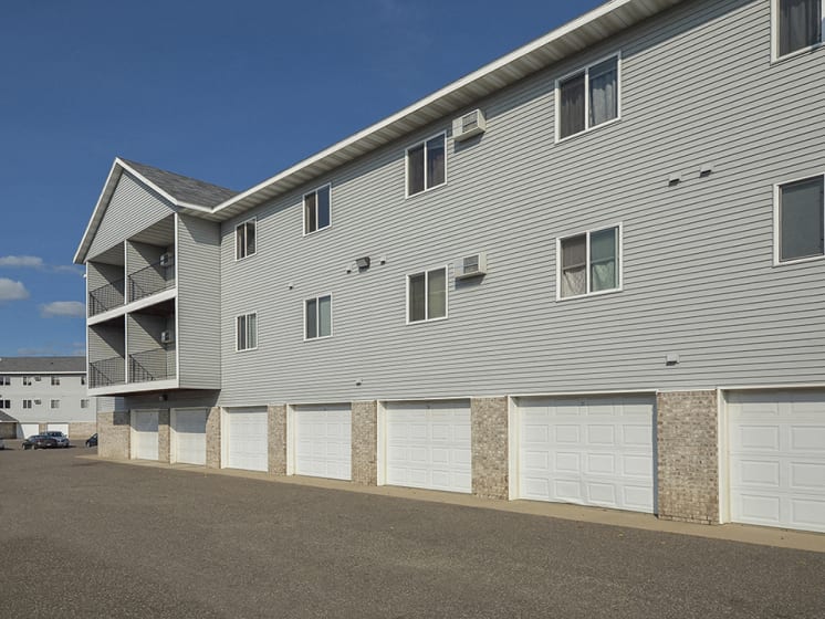 Photos and Video of Quarry Commons in St. Cloud, MN