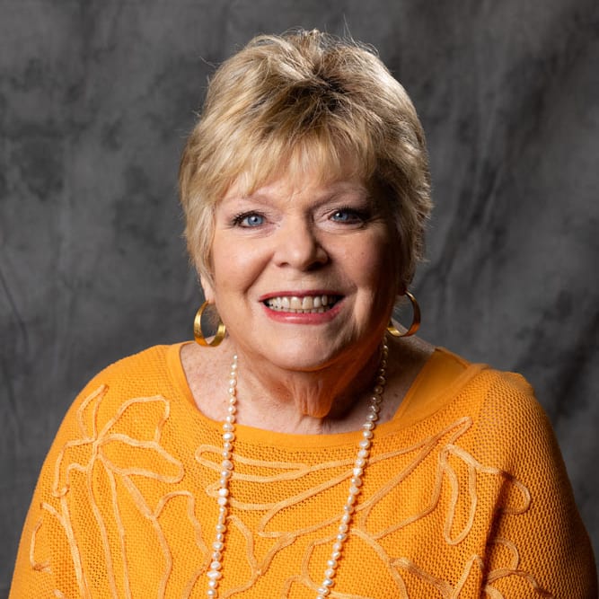 Image of Lynda Ausburn