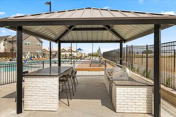 Covered patio area at Alante Homes at Spring Run, Caldwell, ID
