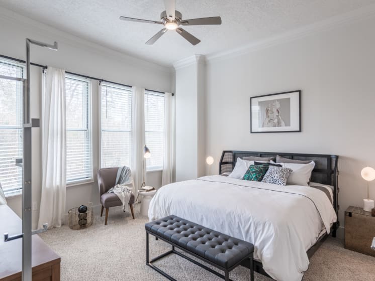 model bedroom apartments in downtown houston