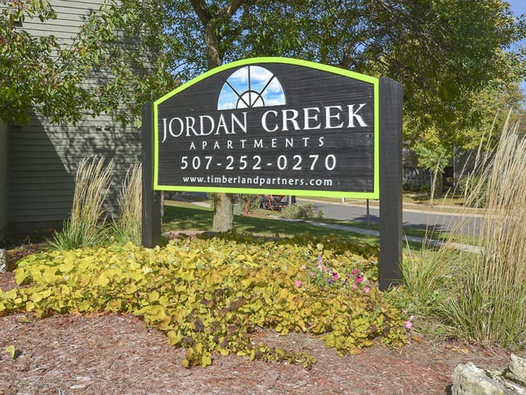 Jordan Creek Monument Sign