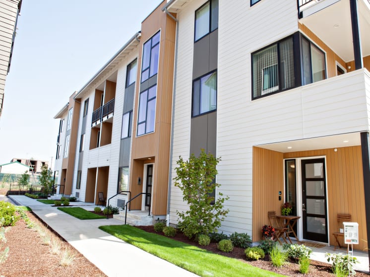 Photos and Video of Country Crossroads in Junction City, OR