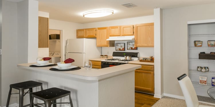 Lee Vista Club | Apartments in Orlando, FL | Concord Rents