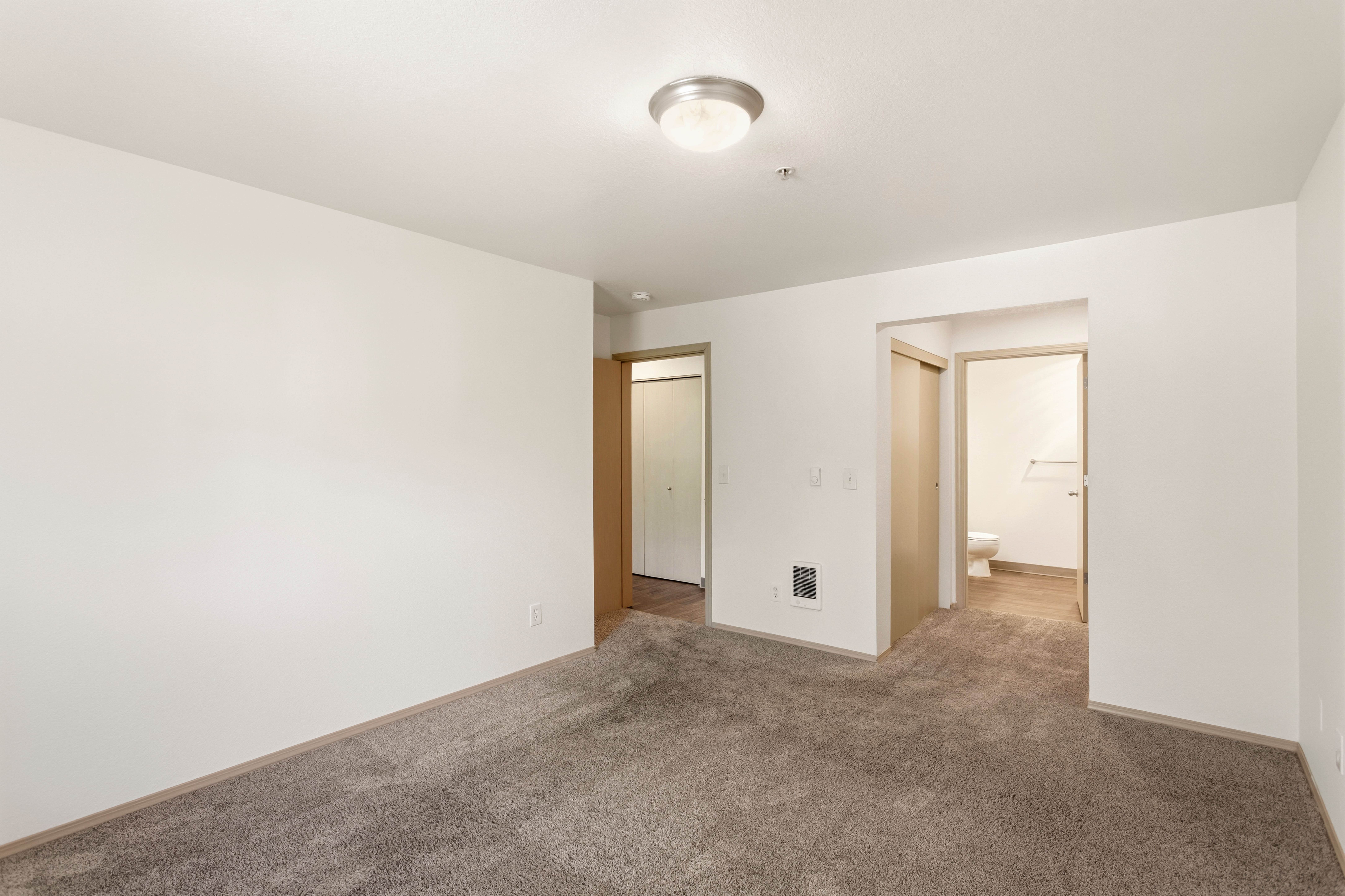 Large Bedroom