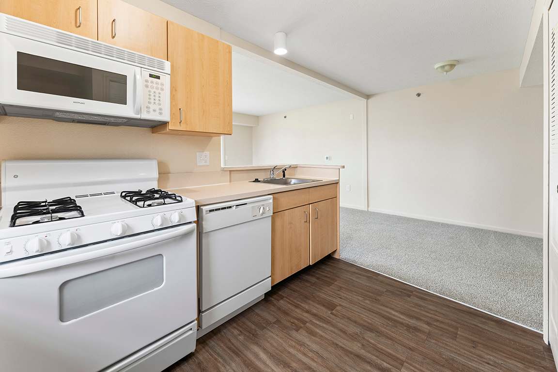 STAMMBAUMBOA P/O WITH HOOD☆L'Appartement Tall Oaks Apartment Homes | Apartments in Kalamazoo, MI | RENTCafe
