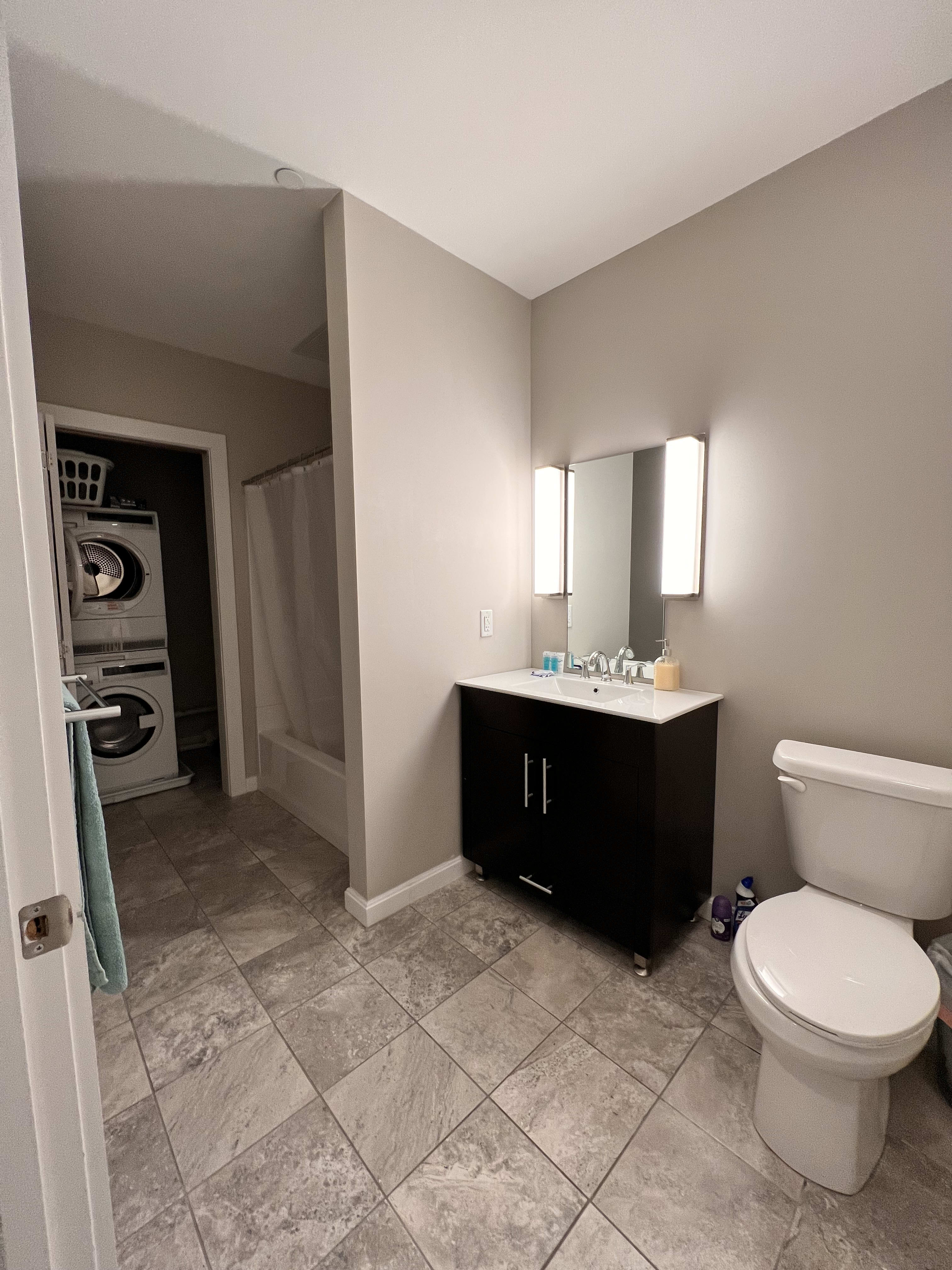 Floor plan 208-608