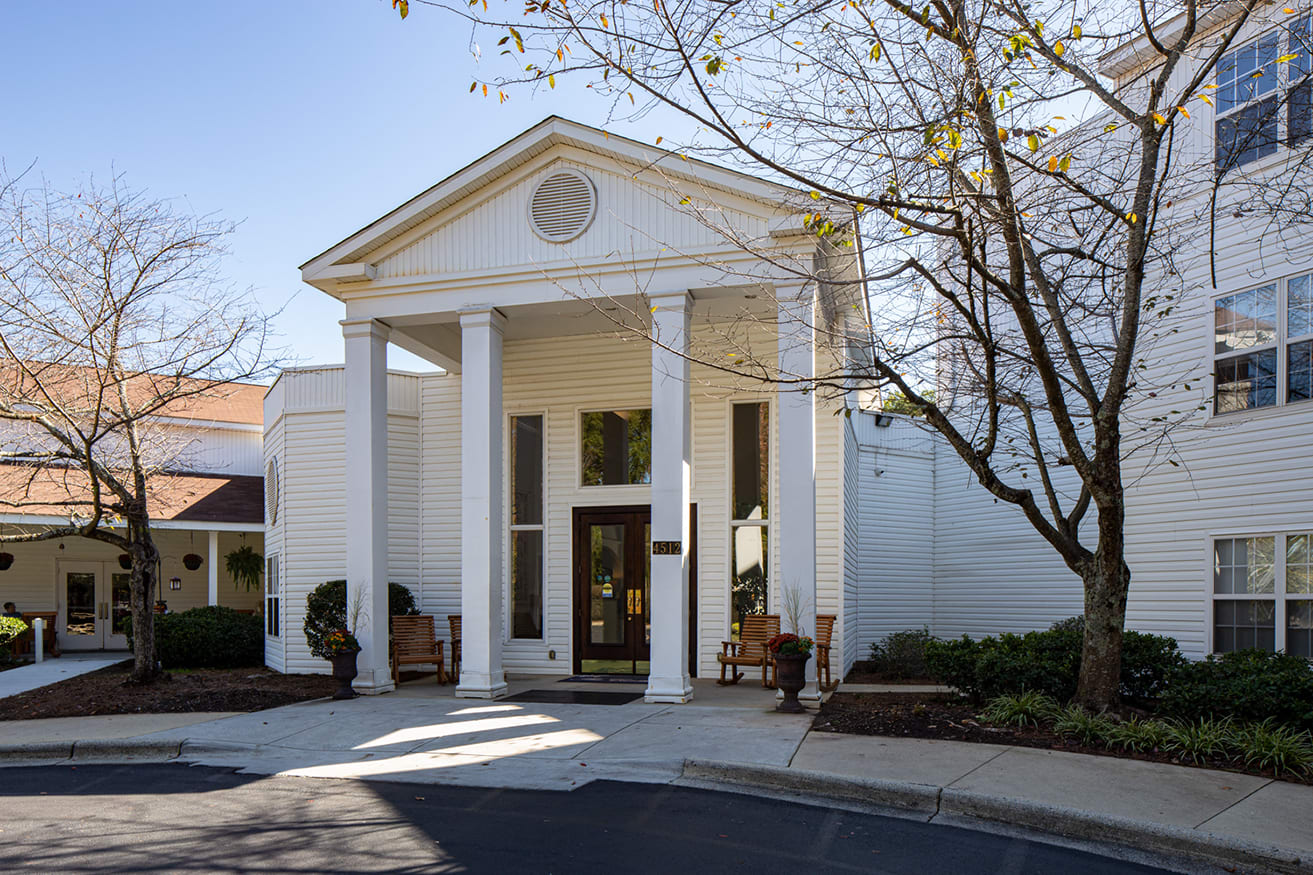 The Carillon Apartments In Greensboro Nc