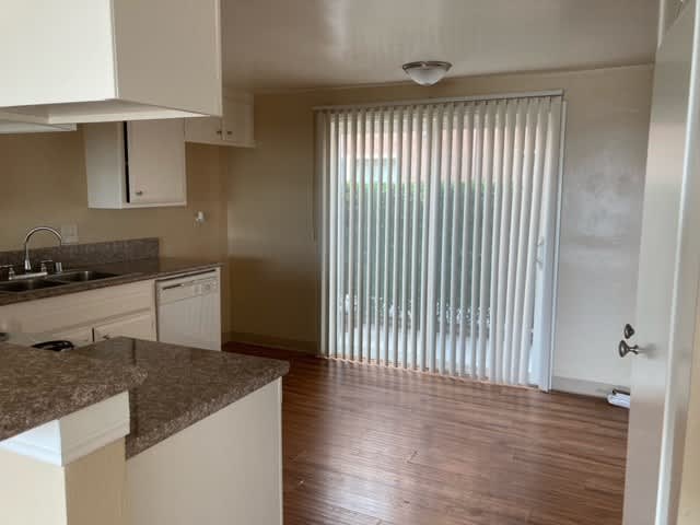 Gallery Photo 0