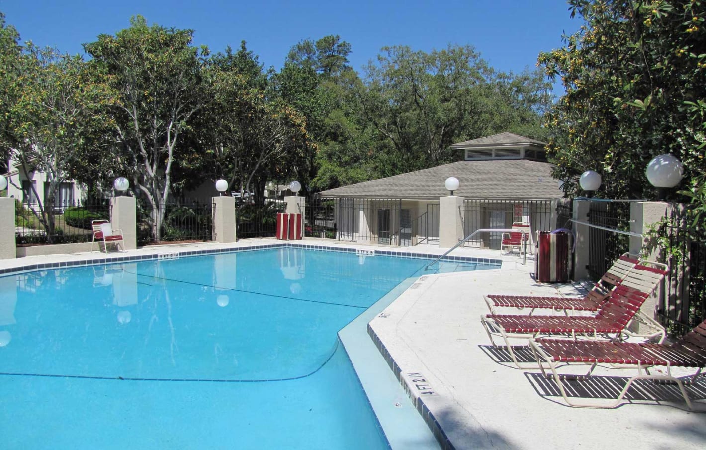 Apartments for Rent in Orange Park, FL Laurel Grove Photos