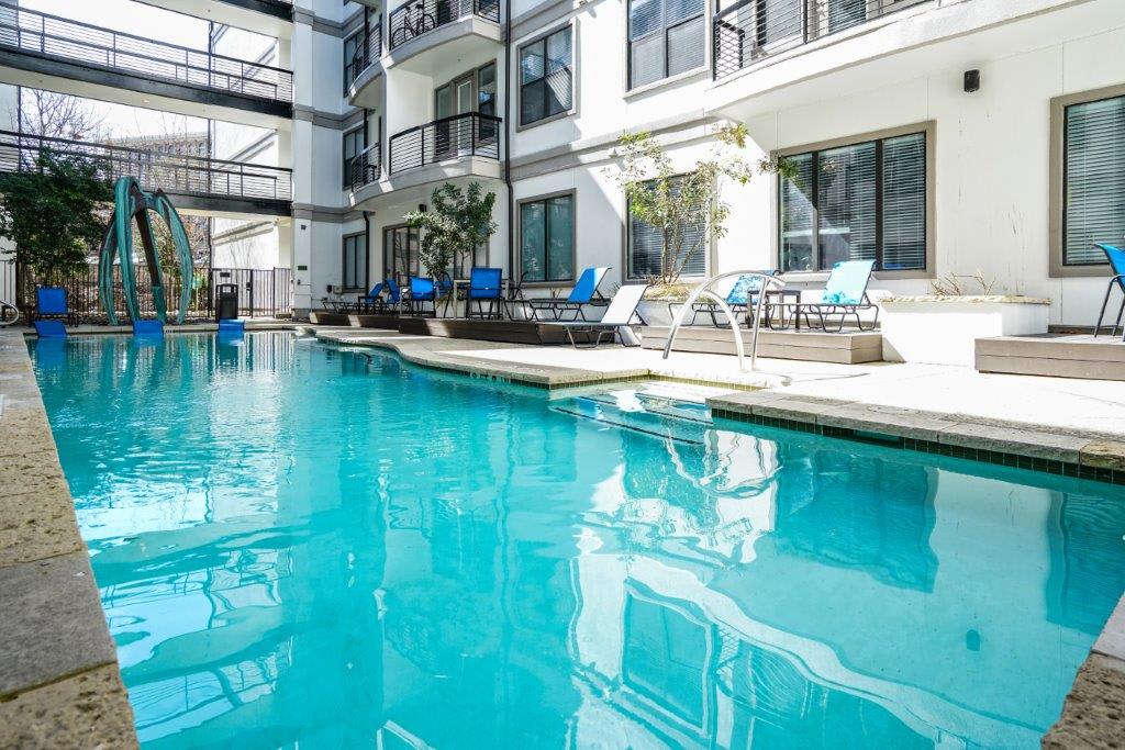 Apartments for Rent in Austin, TX Crescent Photos