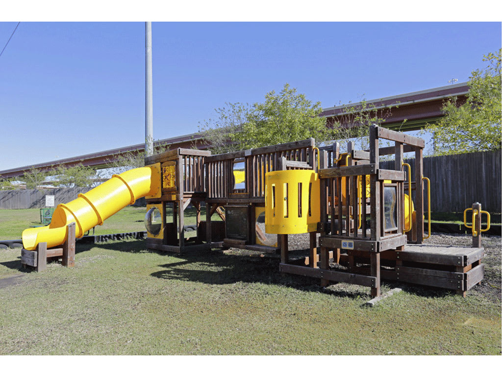 Apartments for Rent In Irving, TX Water Ridge Photo Gallery