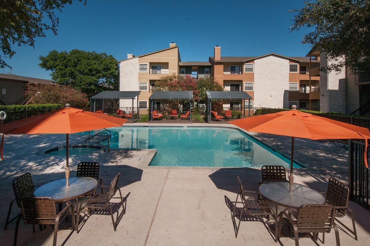 Photos and Video of Retreat at Barton Creek in Austin, TX