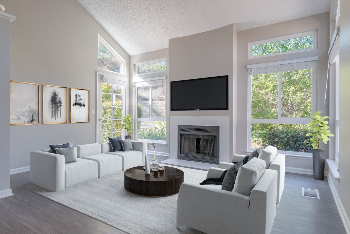 Photos Gallery of Canyon Crest Views Apartments in Riverside, CA