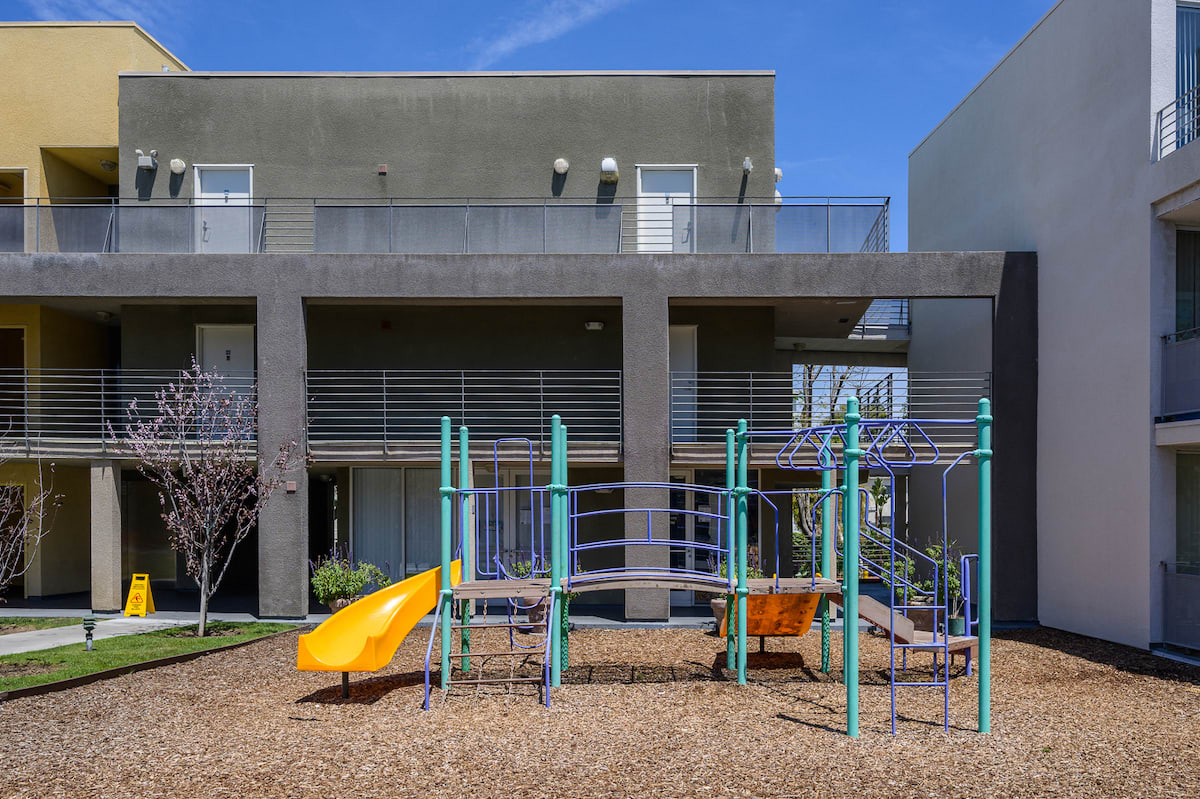 Photos and Video of Parc Ridge Apartments in Northridge, CA