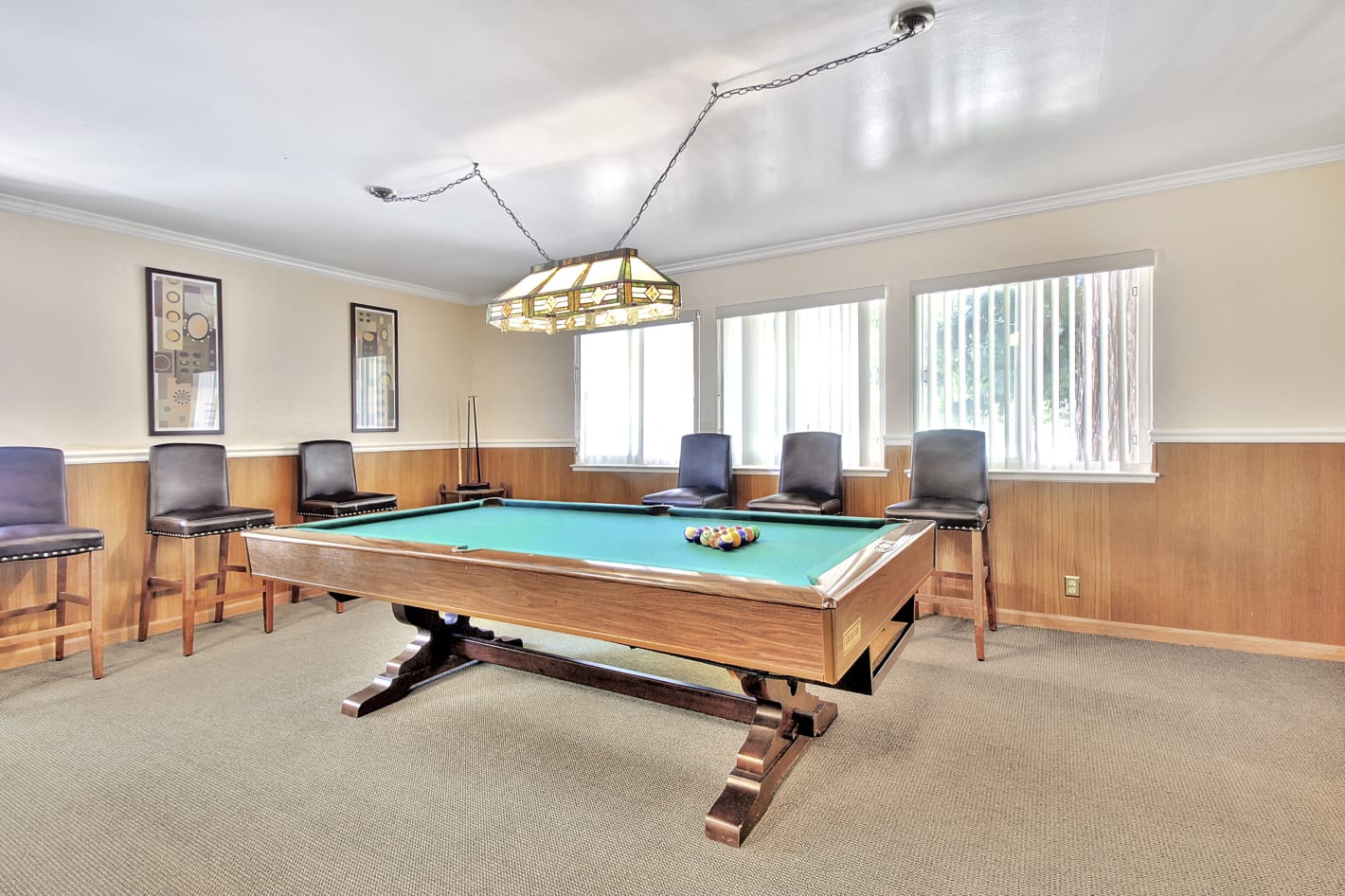 Apartments for Rent in Menlo Park, CA Laurel Grove Photos