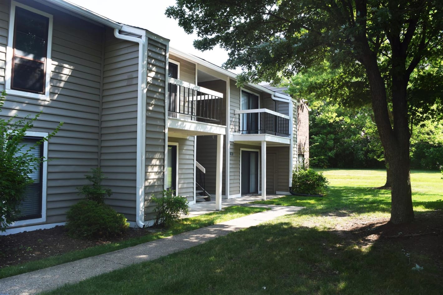 Apartments in East Louisville The Grove at Lyndon Apartments Photo