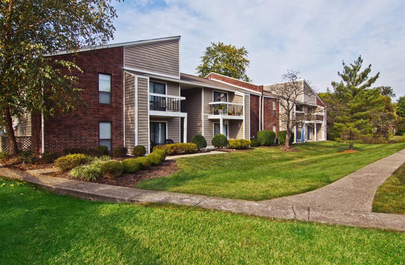 Apartments in East Louisville The Grove at Lyndon Apartments Photo
