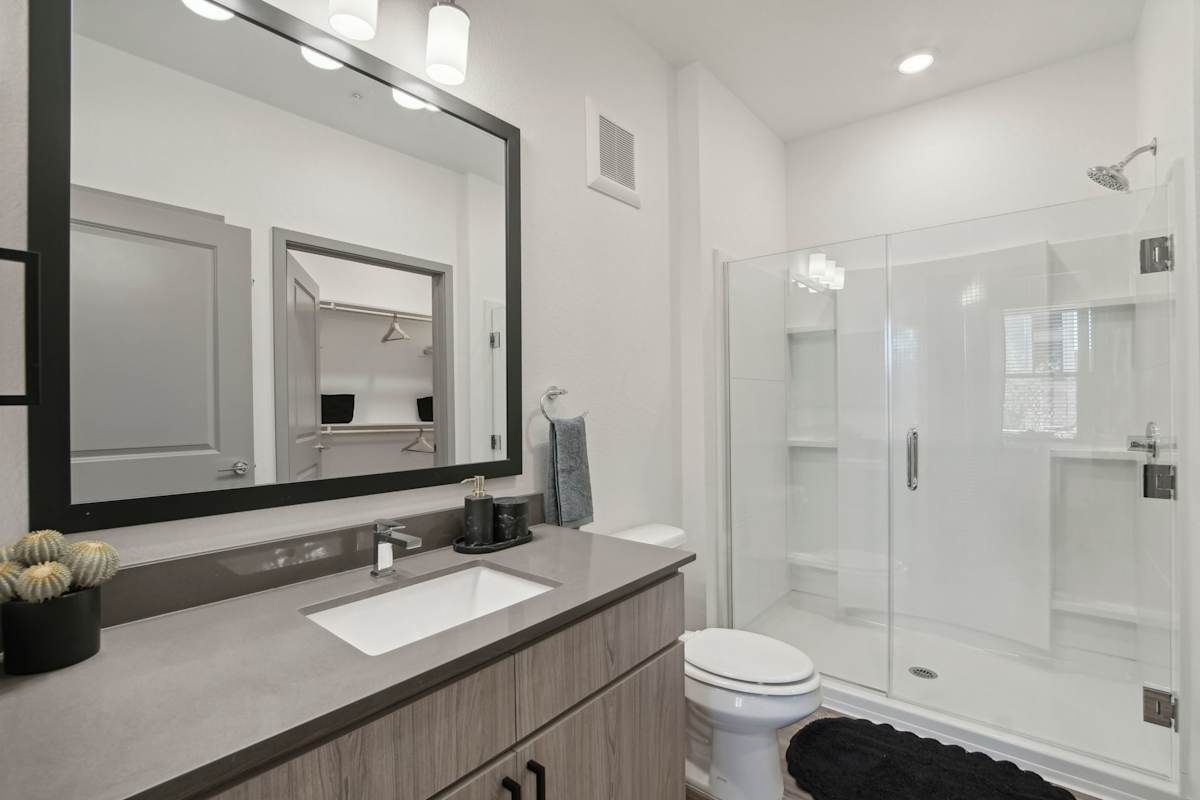The Maddox official property photograph
