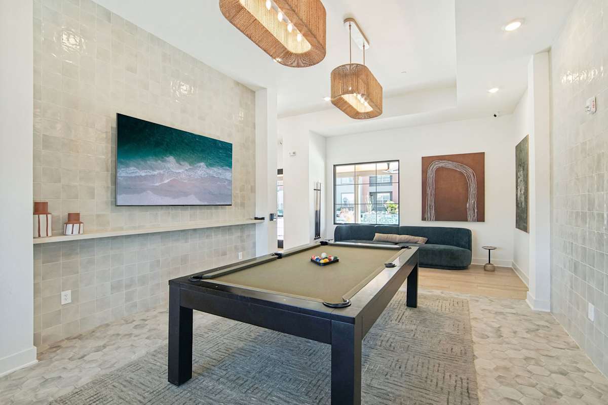 The Maddox official property photograph