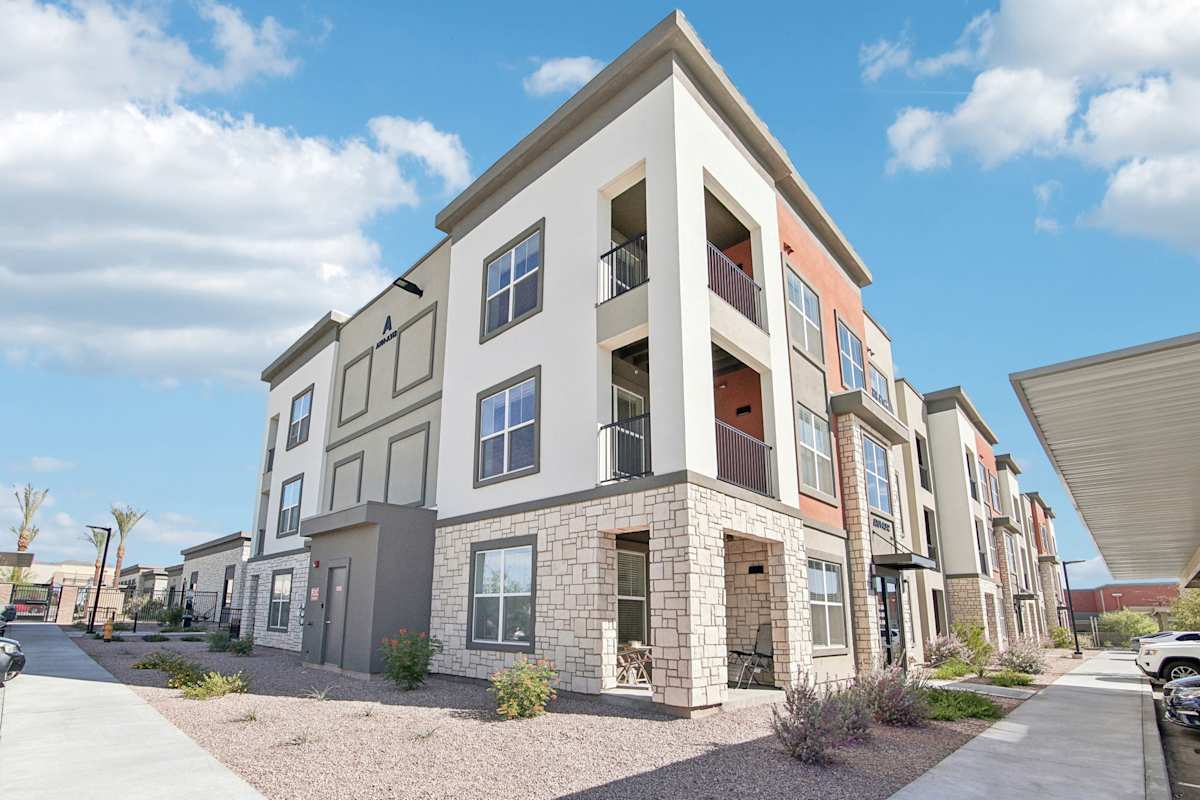 The Maddox official property photograph