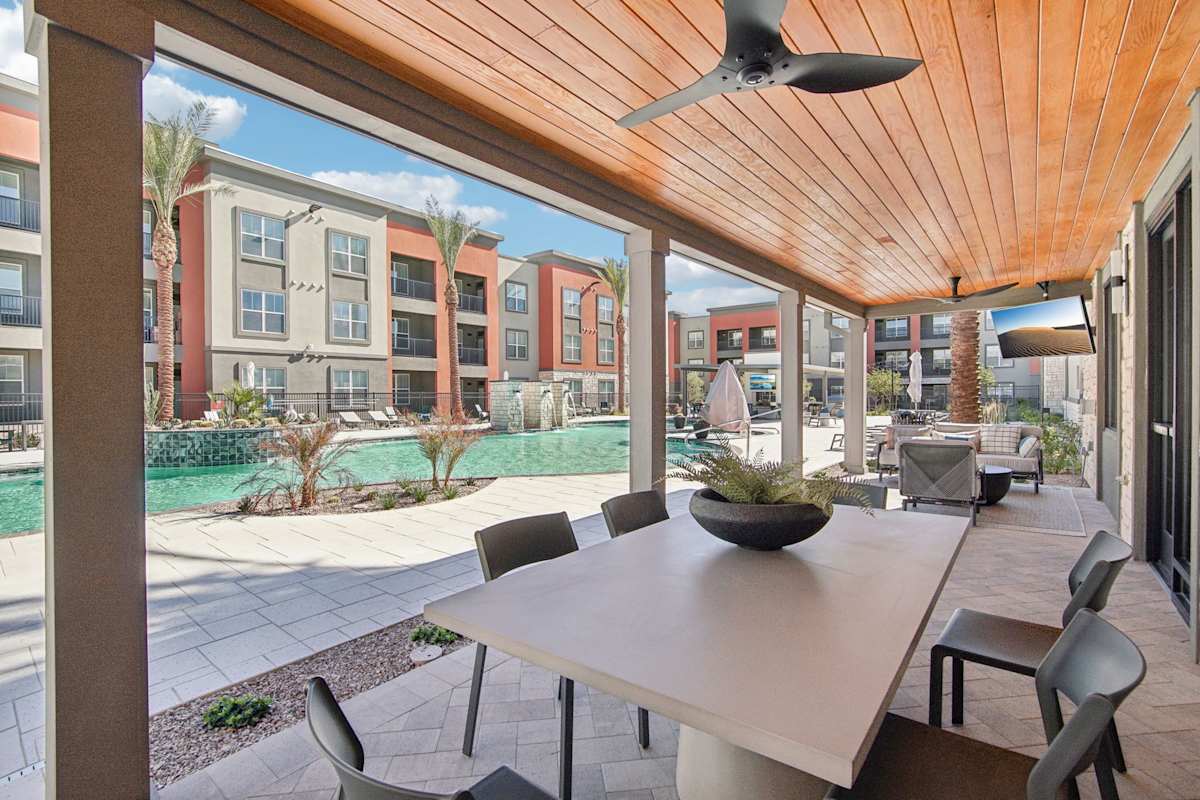 The Maddox official property photograph