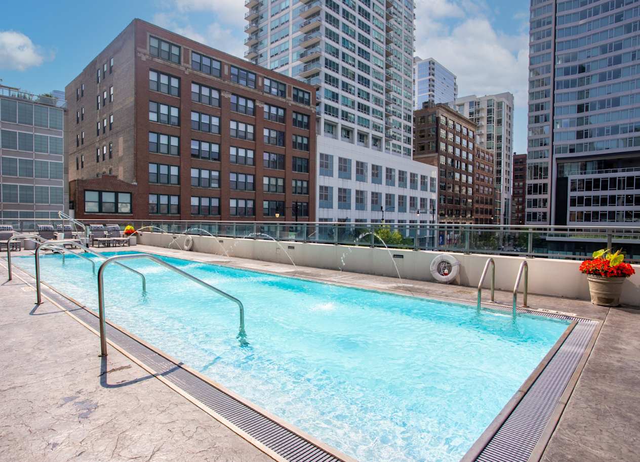Outdoor Resort-Style Pool at The Grand Central Apartments in Chicago, IL 60607