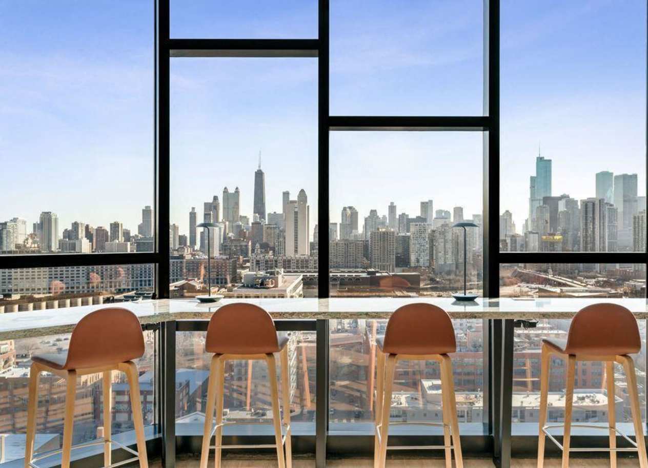 sky line views from Avenir River West apartments in Chicago