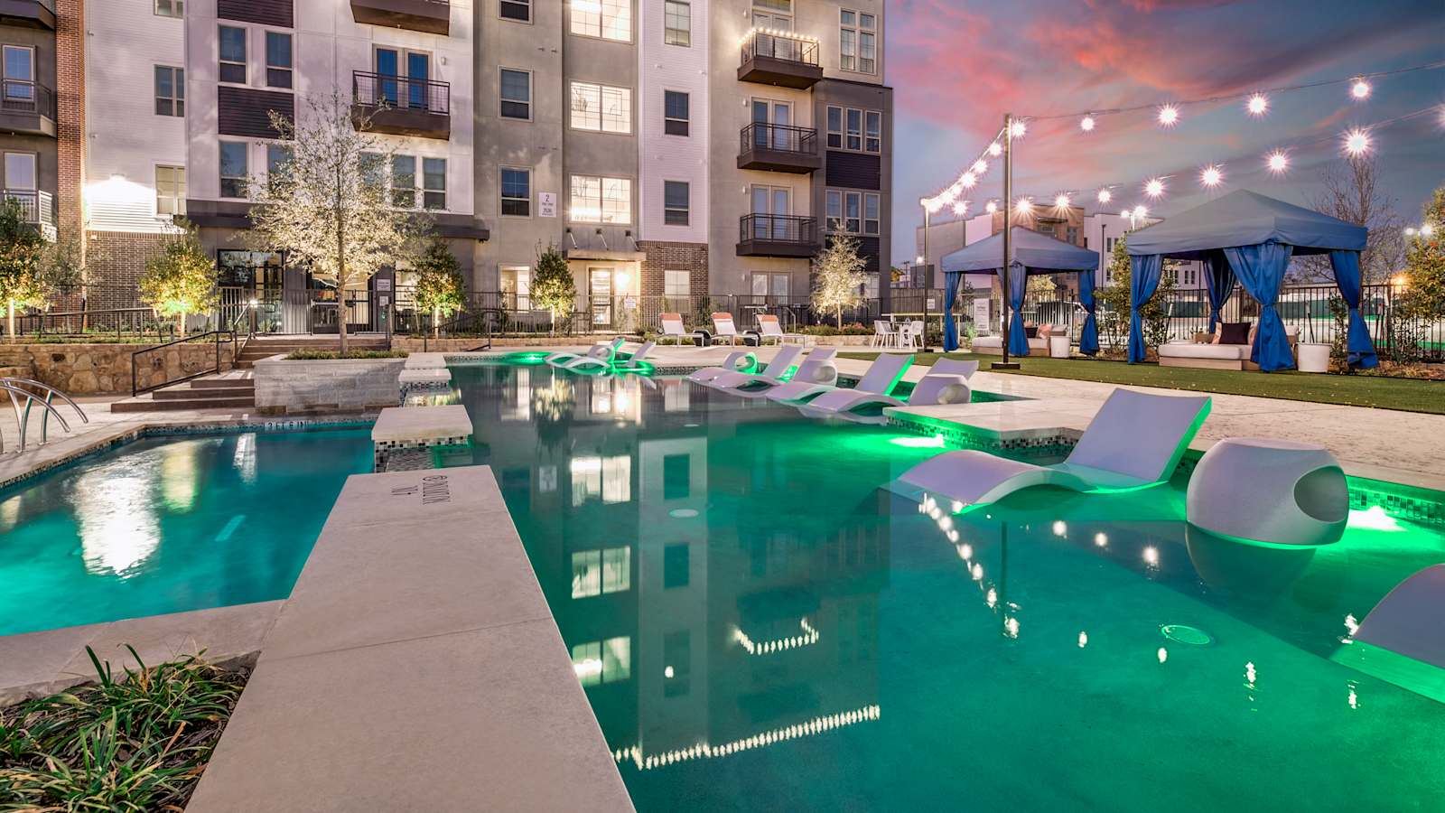 Luxia River East apartment community exterior in Fort Worth, Texas