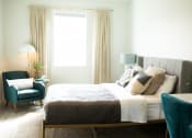 Thumbnail 12 of 23 - Bedroom
