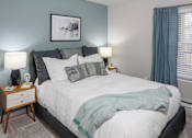 Thumbnail 11 of 34 - Bedroom