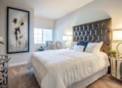 Thumbnail 13 of 18 - bedroom
