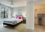 Thumbnail 13 of 32 - Bedroom