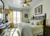 Thumbnail 5 of 33 - master bedroom