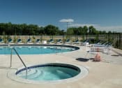 Thumbnail 15 of 24 - Pool