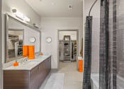 Thumbnail 8 of 12 - Bathroom