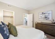 Thumbnail 23 of 29 - Bedroom