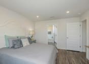 Thumbnail 11 of 40 - Bedroom