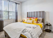 Thumbnail 5 of 27 - bedroom
