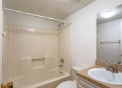 Thumbnail 21 of 28 - Bathroom